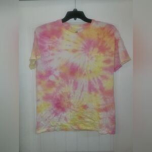 Hand dyed vibrant tie dye unisex t shirt adult size large